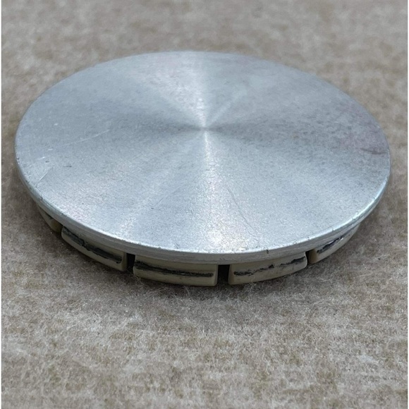 Dodge Other - Dodge RAM 1500 52005702 Factory OEM Wheel Center Hub Rim Cap Cover Hubcap